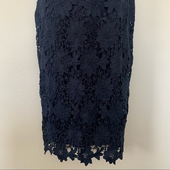 Main Strip Navy Blue Criss Cross Bust Lace Sleeveless Midi Dress - Picture 5 of 8